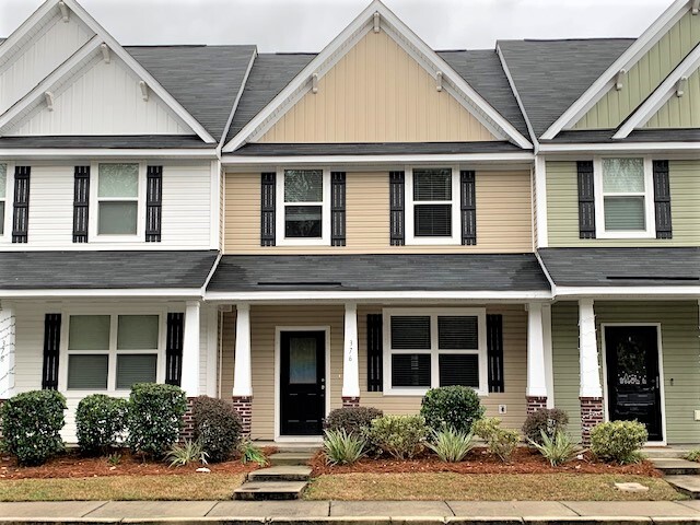 Building Photo - 376 Flyway Rd