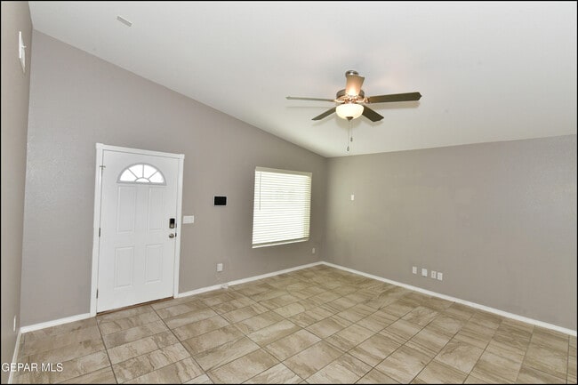 Building Photo - 14901 Tierra Isaiah Ave