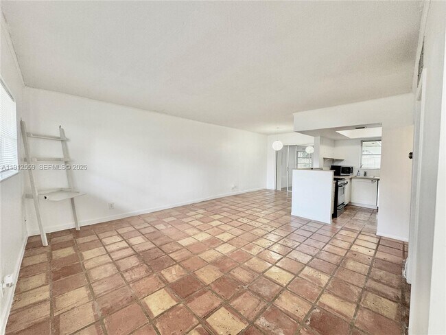 Building Photo - 14901 SW 4th St