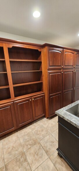 Building Photo - 11215 Almazon St