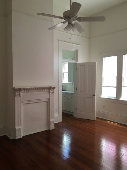 Bedroom 2 - 2827 Lepage St