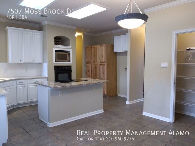Building Photo - 7507 Moss Brook Dr