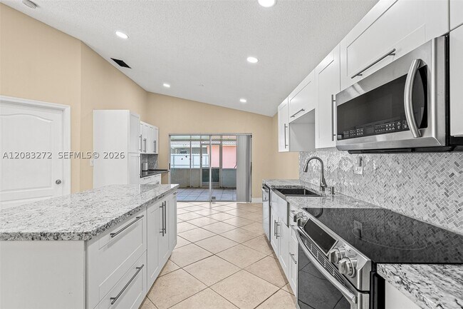 Building Photo - 14364 SW 176th St