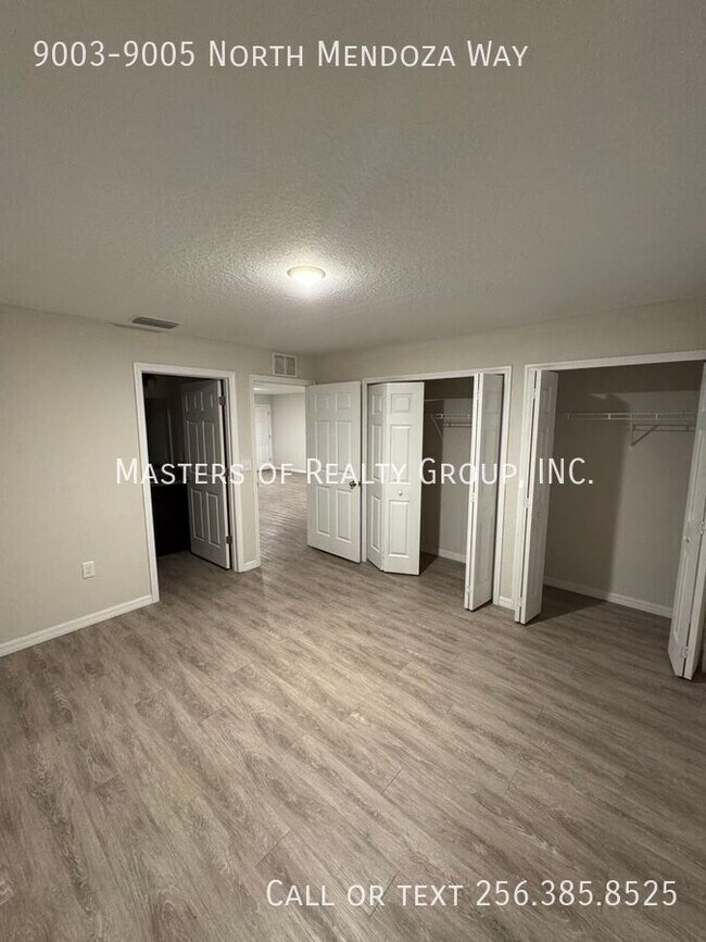 Building Photo - 9003-9005 North Mendoza Way-