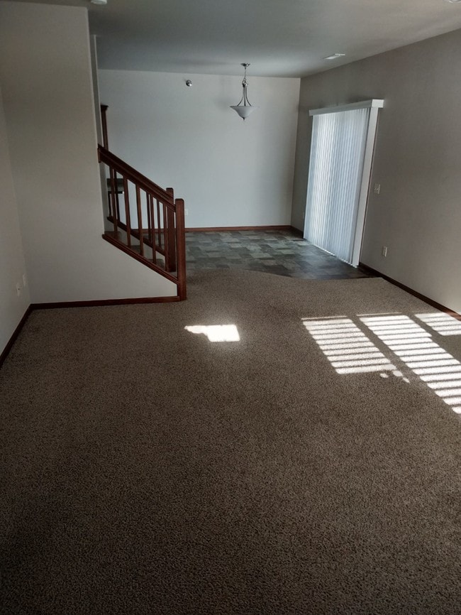 Building Photo - 1511 Sharloh LP