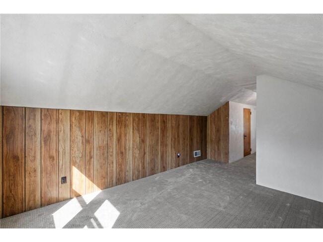 Building Photo - 2500 N Thomas Ave
