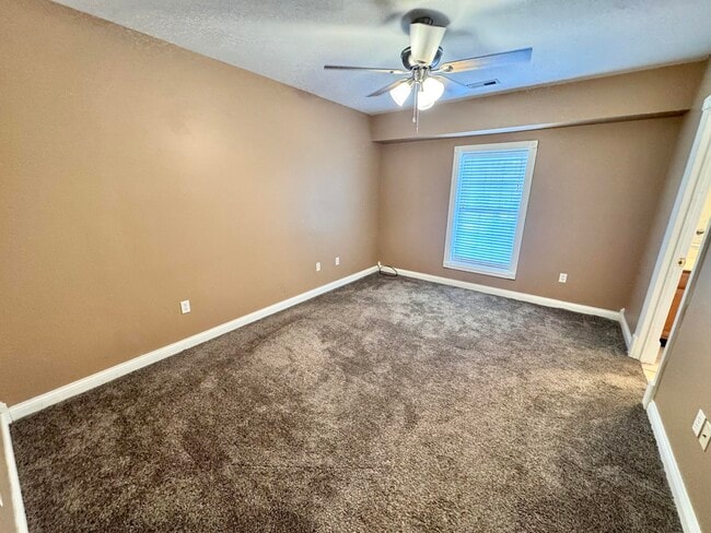 Building Photo - 67 Margaret Rose Ln