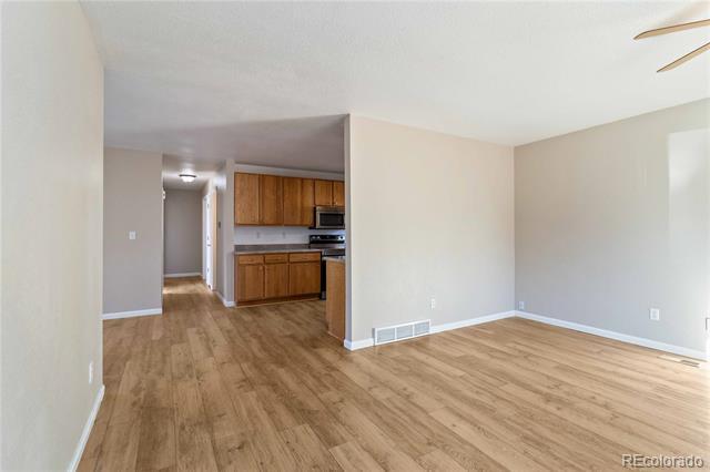 Building Photo - 11941 S Clayson St