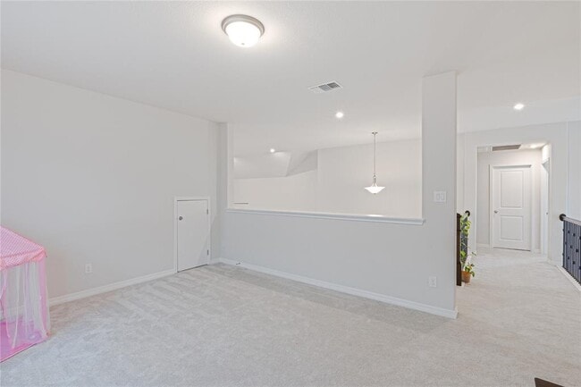 Building Photo - 213 Mira Mesa Dr