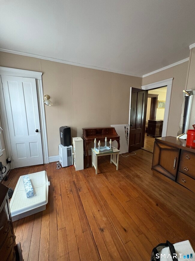 Building Photo - 211 S Whittlesey Ave