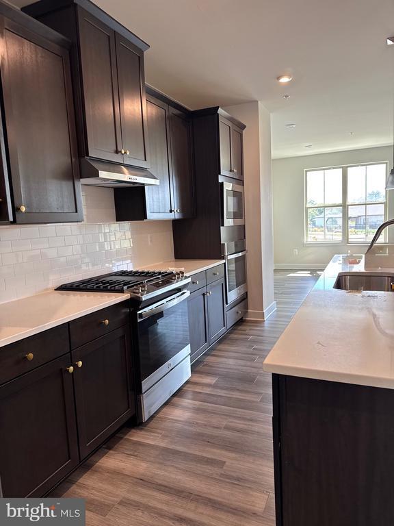 Building Photo - 3464 Sunset Ridge Dr