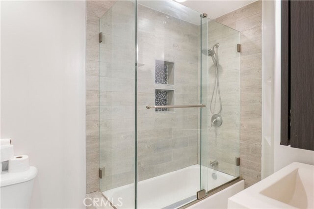 Building Photo - 285 S Espanita St