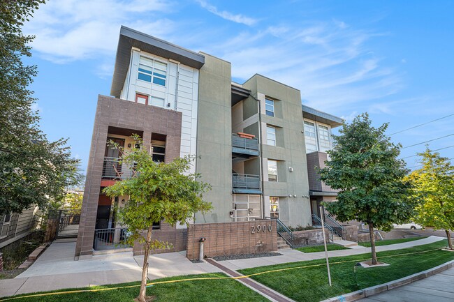 Building Photo - 2 Bed 2 Bath in Prime Location in LoHi