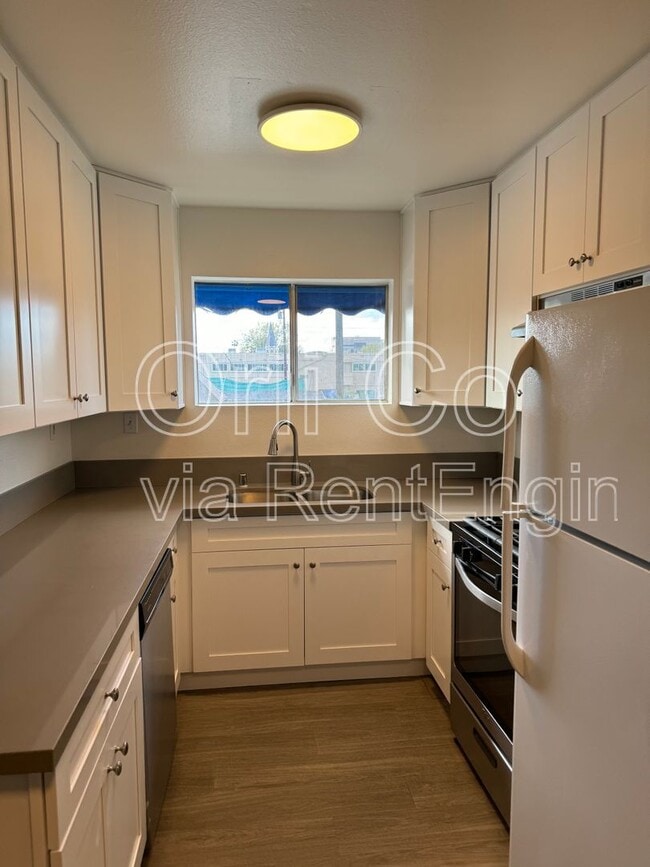 Building Photo - 14333 W Haynes St