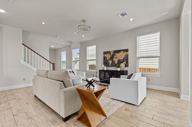 Building Photo - 124 Oakstone Dr