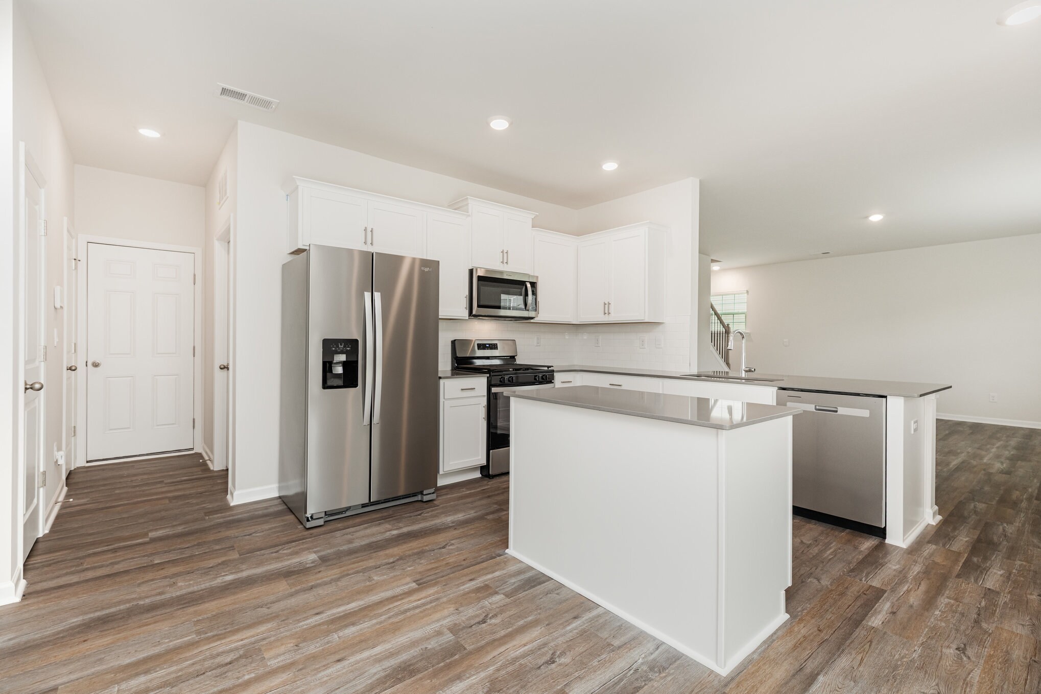 Building Photo - 121 Way Cross Ln