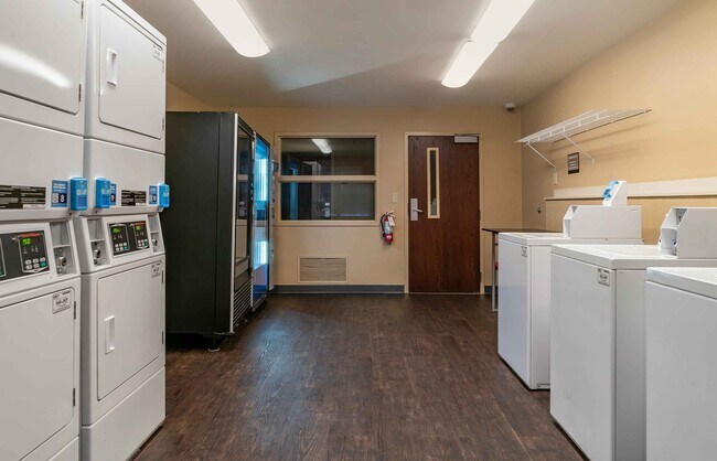 Building Photo - Furnished Studio-Detroit - Ann Arbor - Bri...