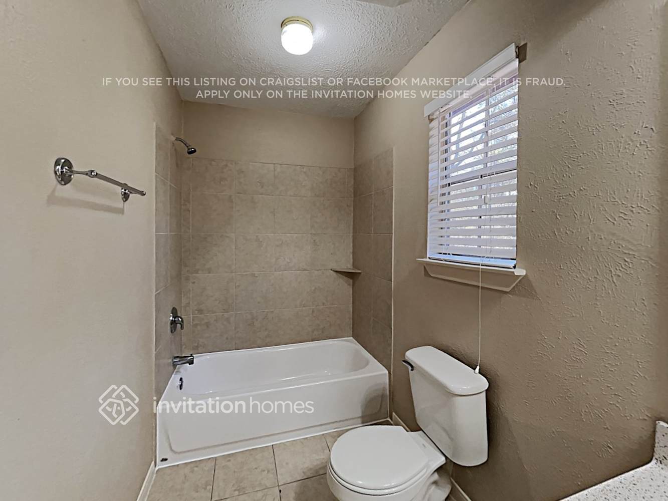 Building Photo - 27 S White Pebble Ct