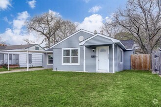 Building Photo - 7523 Azalea St