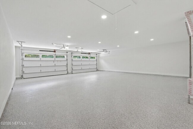 Building Photo - 22826 NE 69th Ave
