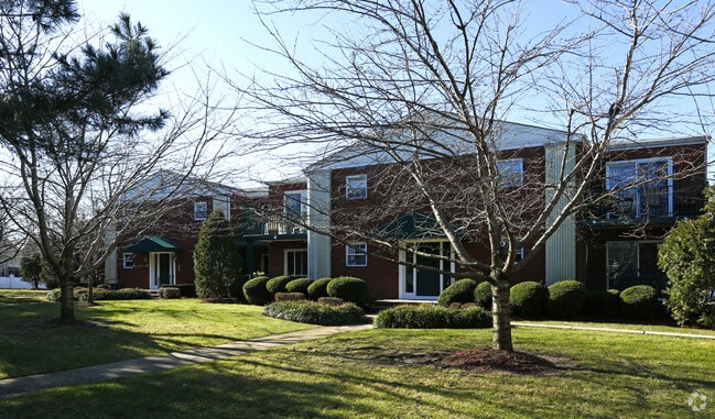 Building Photo - Galsworthy Arms