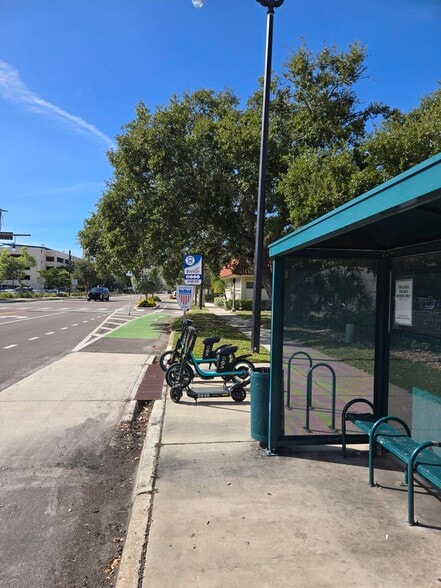 Building Photo - 2304 Ringling Blvd