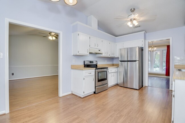 Building Photo - Ranch In Columbia County