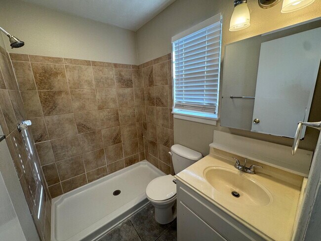 Building Photo - 4702 31st St