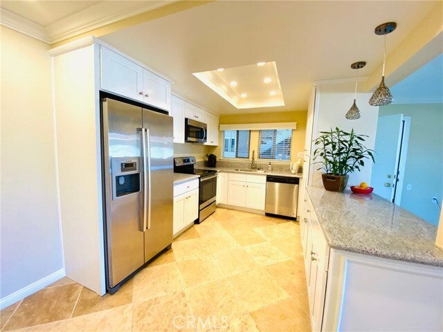 Building Photo - 2316 Via Puerta