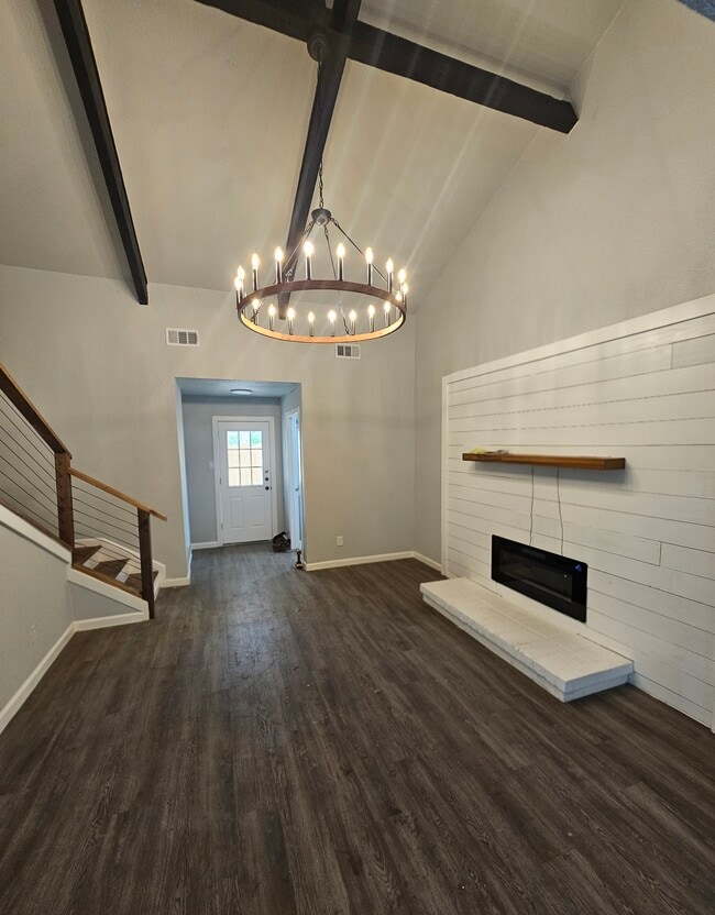 Building Photo - 3706 Mountain Oak Ln