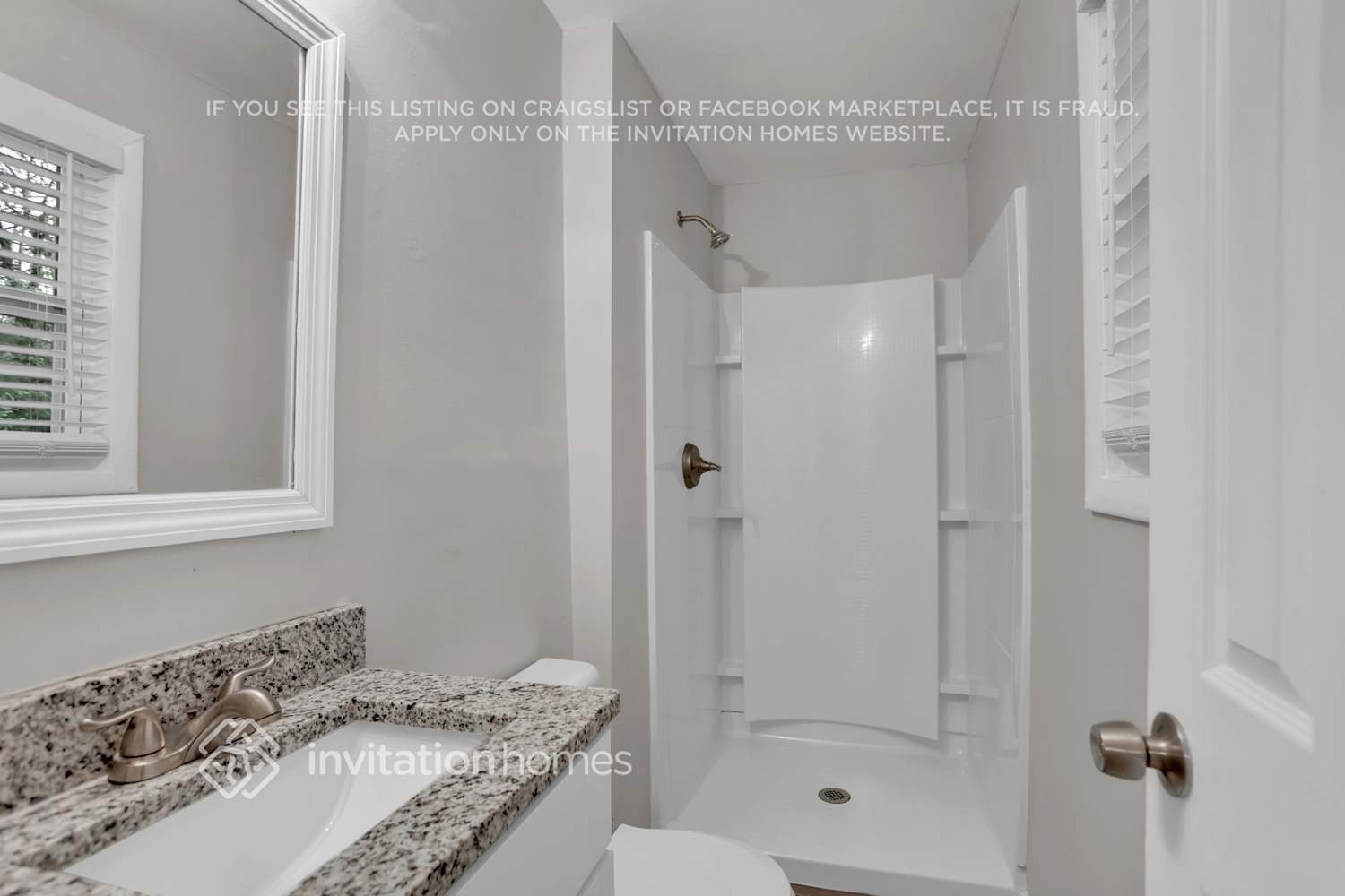 Building Photo - 2182 Chestnut Log Loop