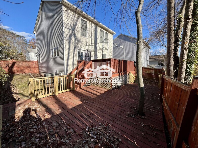 Building Photo - 6466 Woodland Forest Dr