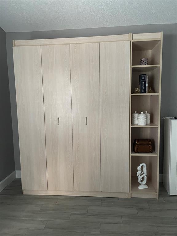 Primary Photo - 15454 Markham Dr