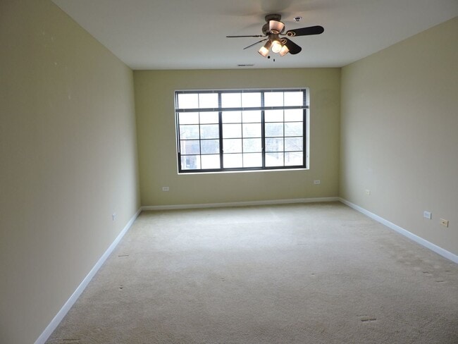 Building Photo - 8255 Skokie Blvd