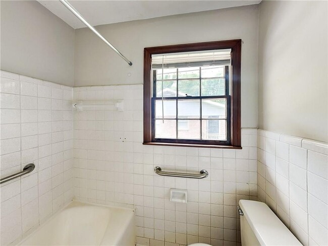 Building Photo - 6080 Mulberry St
