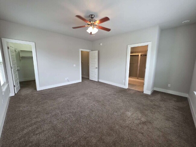 Building Photo - 6521 W Knoll View Way