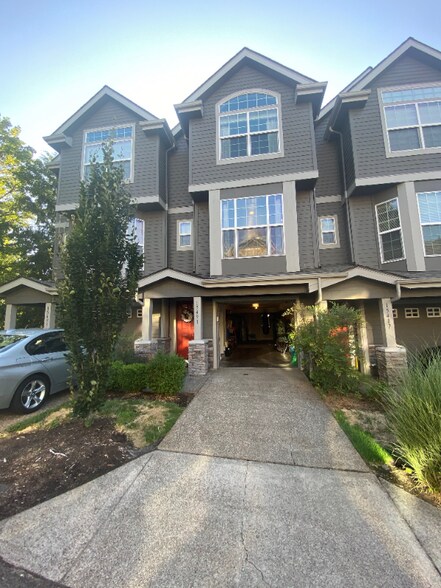 Primary Photo - 15491 Brianne Ct