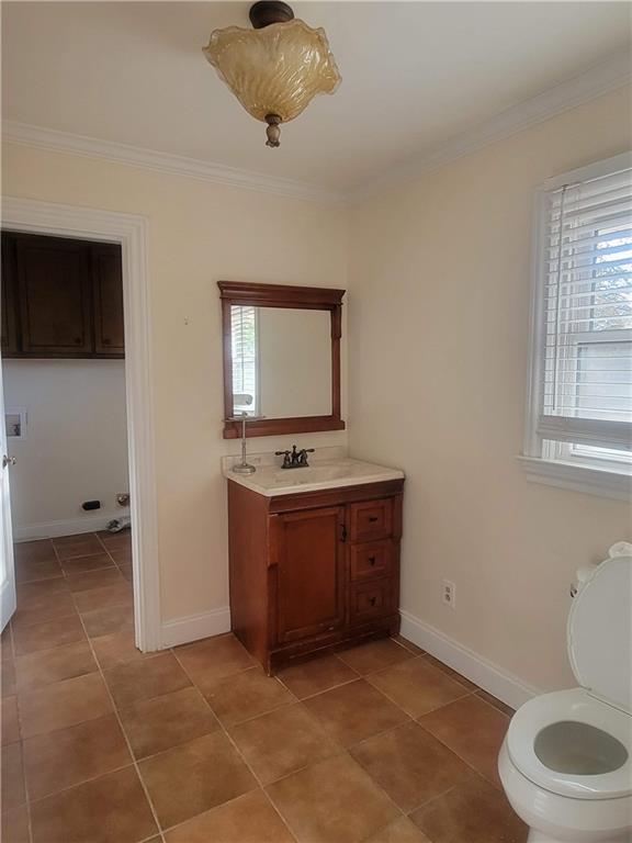 Building Photo - 3740 Clubland Dr