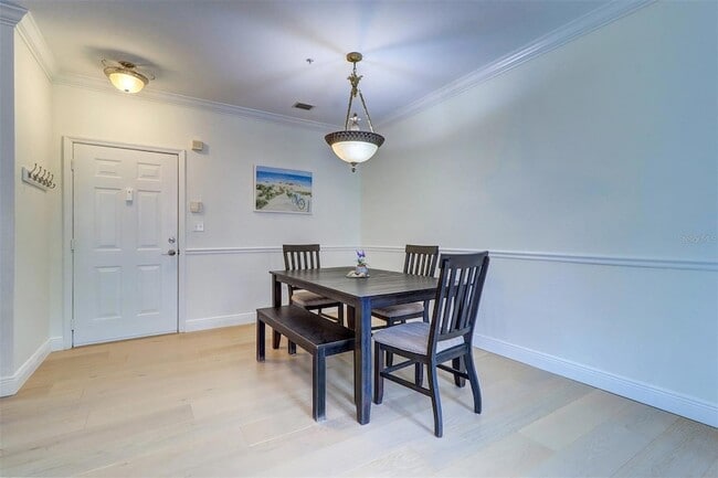 Building Photo - 2741 Via Cipriani