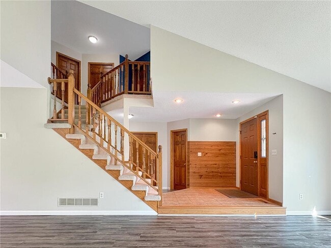 Building Photo - 15612 Canyon Ridge