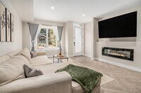 Building Photo - 1074 Knox Ct