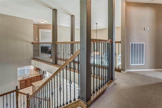 Building Photo - 5620 Sky Ridge Dr