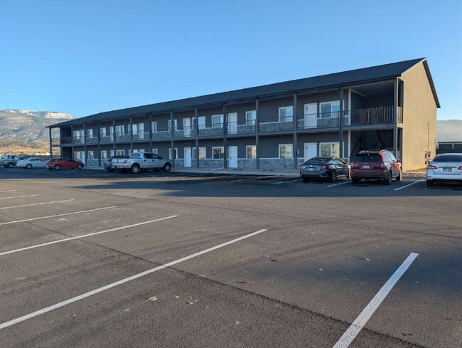 Building Photo - Now Leasing – Modern 2 Bedroom, 2 Bath Apartment at Sunrise Village