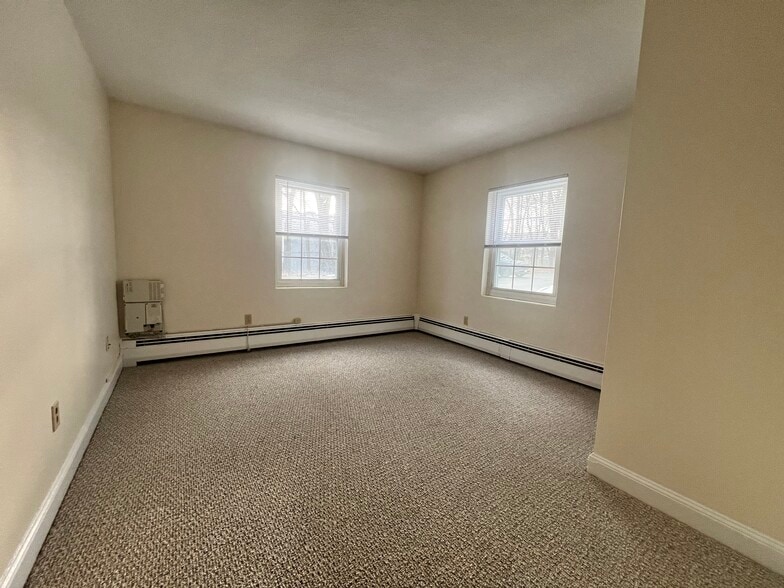 Building Photo - 339 Massachusetts Ave