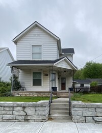 Building Photo - Riverview