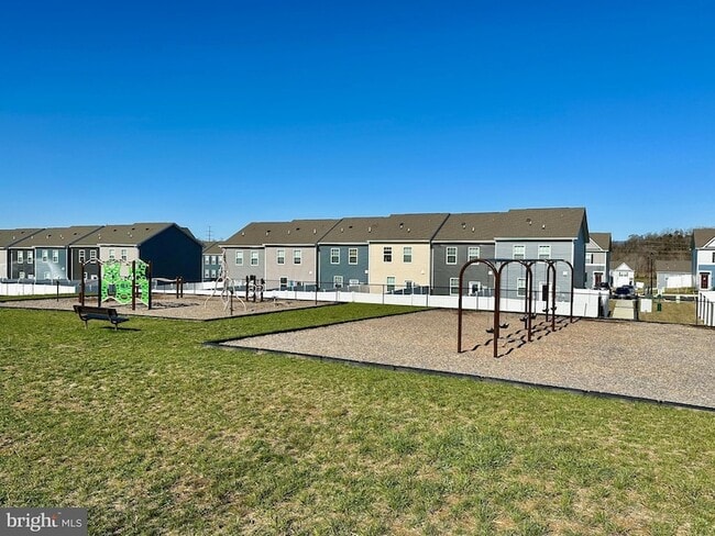 Building Photo - 114 Clerkenwell Dr