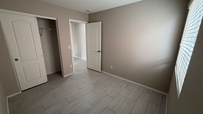 Building Photo - Newly Renovated Corner Lot Home