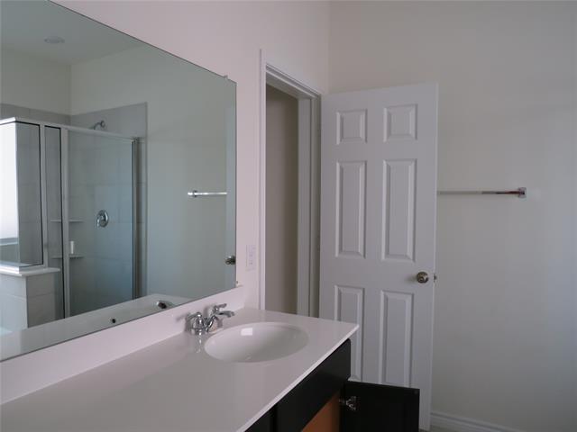 Building Photo - 3652 Highland Bayou Dr