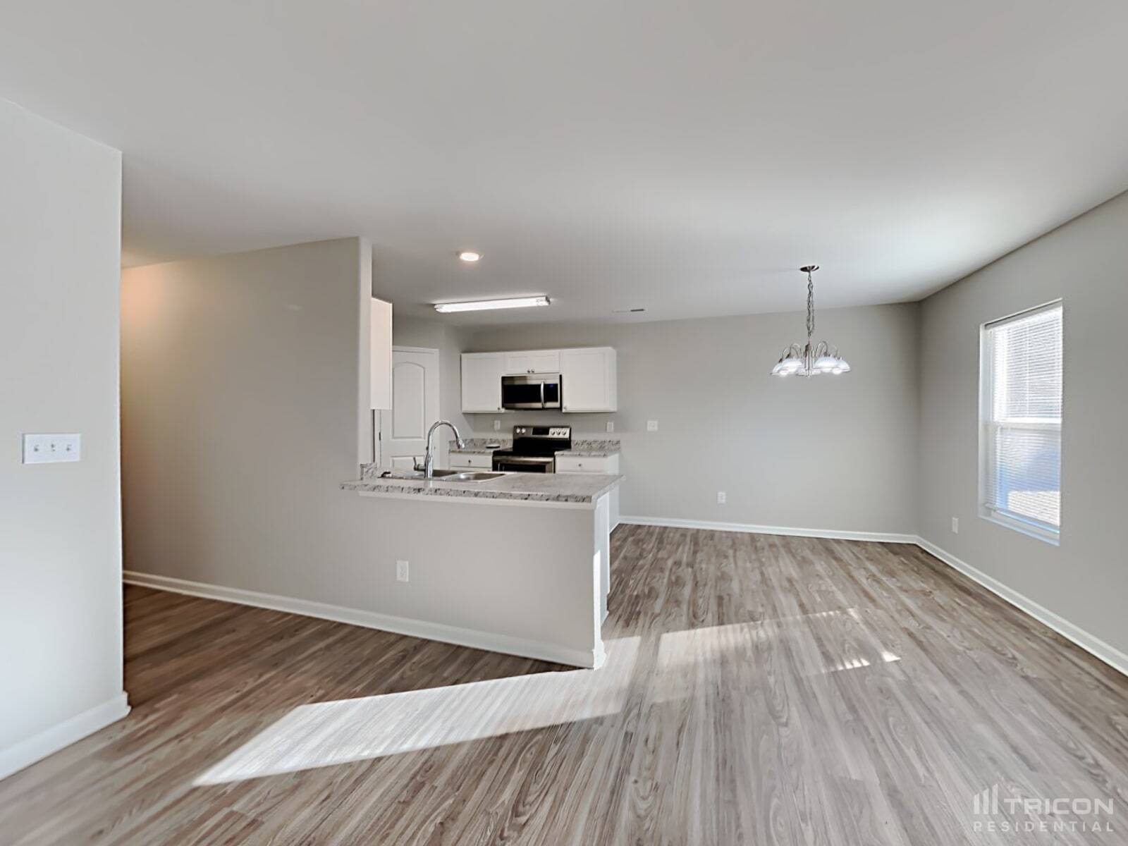 Building Photo - 678 Scarlet Leaf Ln.