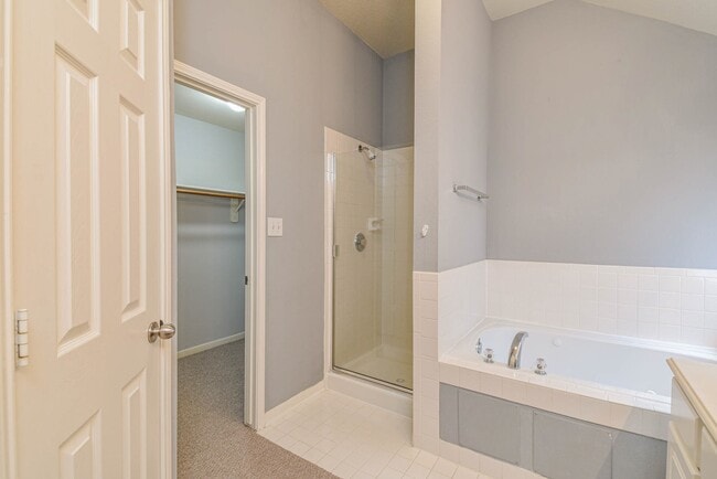 Building Photo - 430 Spindle Ridge Dr